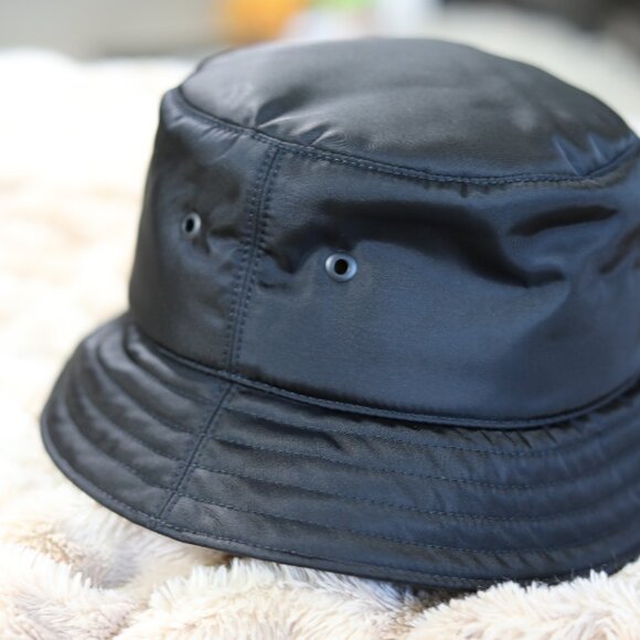 Burberry Bucket Hat - Picture 3 of 9